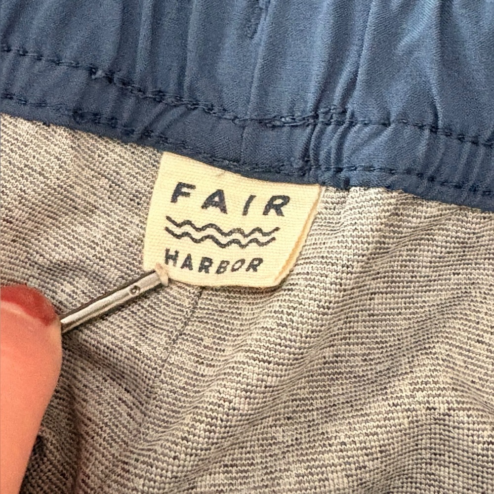 Fair Harbor Men’s Swim Trunks Blue XXL NWOT - Picture 4 of 4